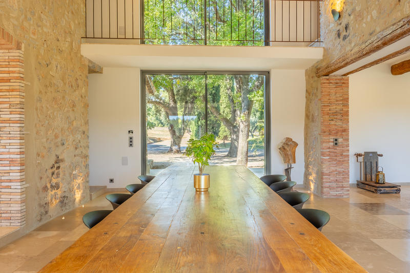 Bastide - 324 m² - 9 pièces