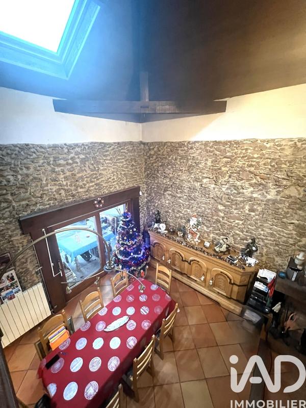 Maison - 184 m² - 4 pièces