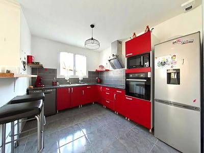 Maison - 103 m² - 5 pièces