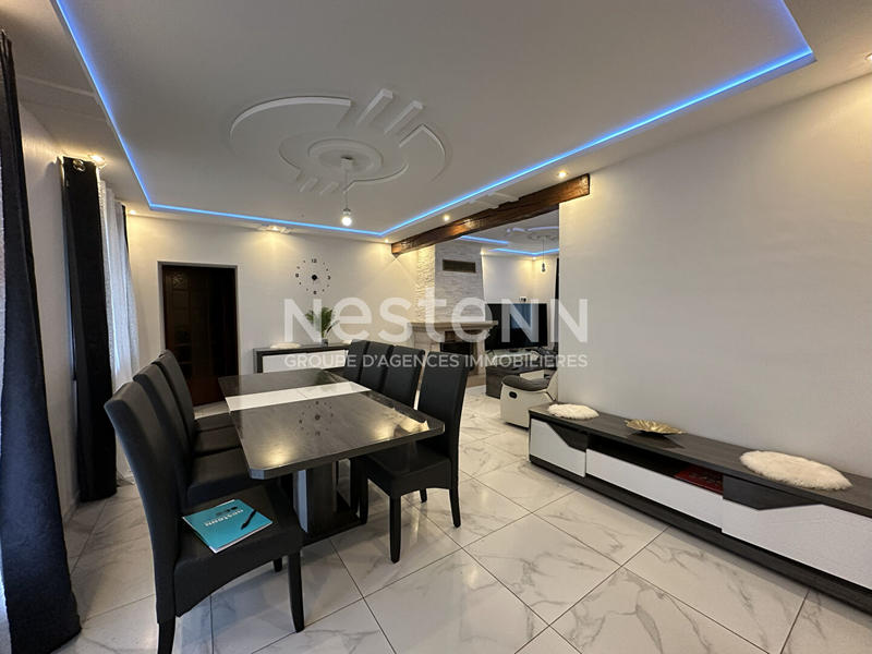 Maison - 190 m² - 8 pièces