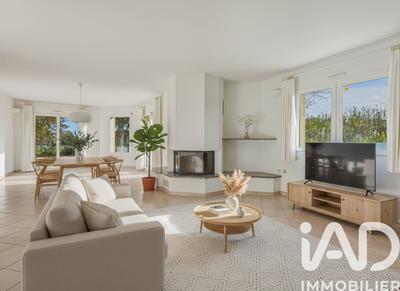 Maison - 152 m² - 5 pièces