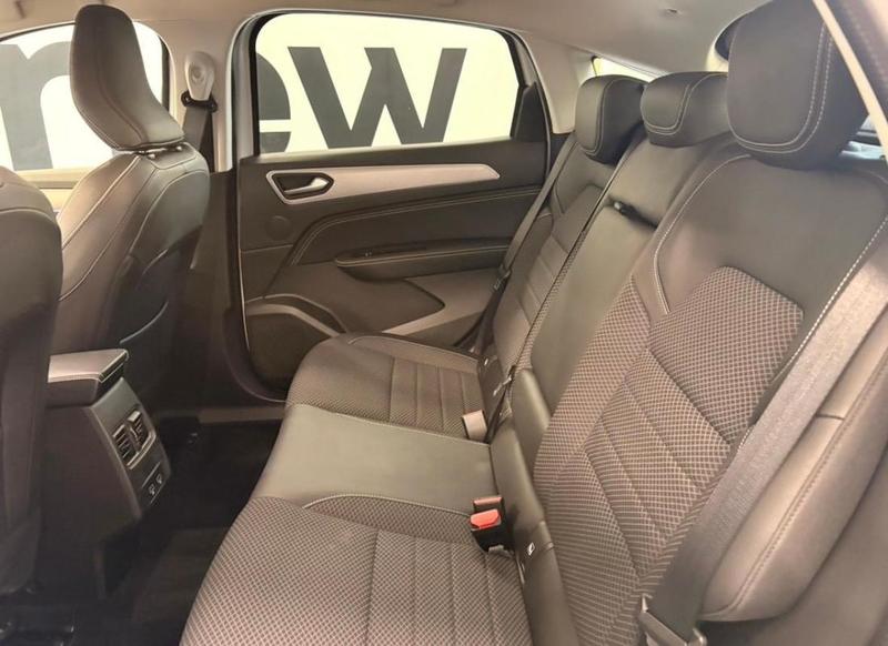 Renault Arkana E-Tech 145 - 21b Intens