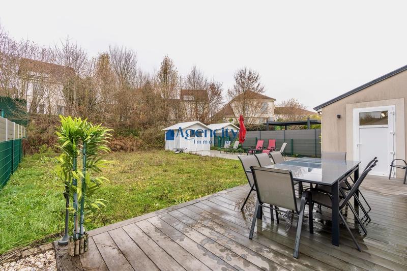 Maison - 134 m² - 6 pièces