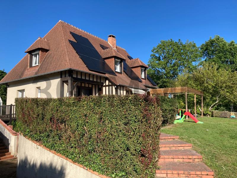 Maison - 138 m² - 7 pièces