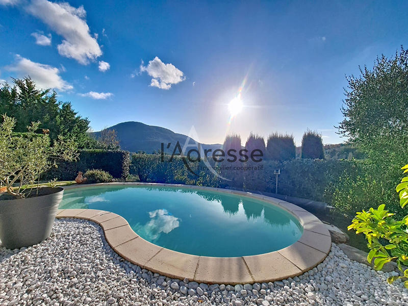 Villa - 133 m² - 5 pièces