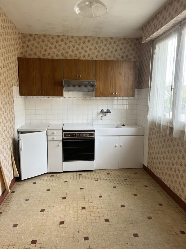 Maison traditionnelle - 92 m² - 5 pièces