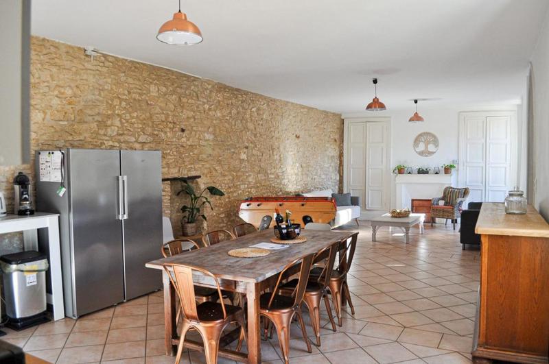 Maison en pierre - 247 m² - 10 pièces