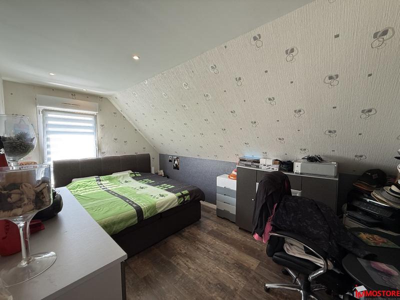 Maison - 91 m² - 5 pièces