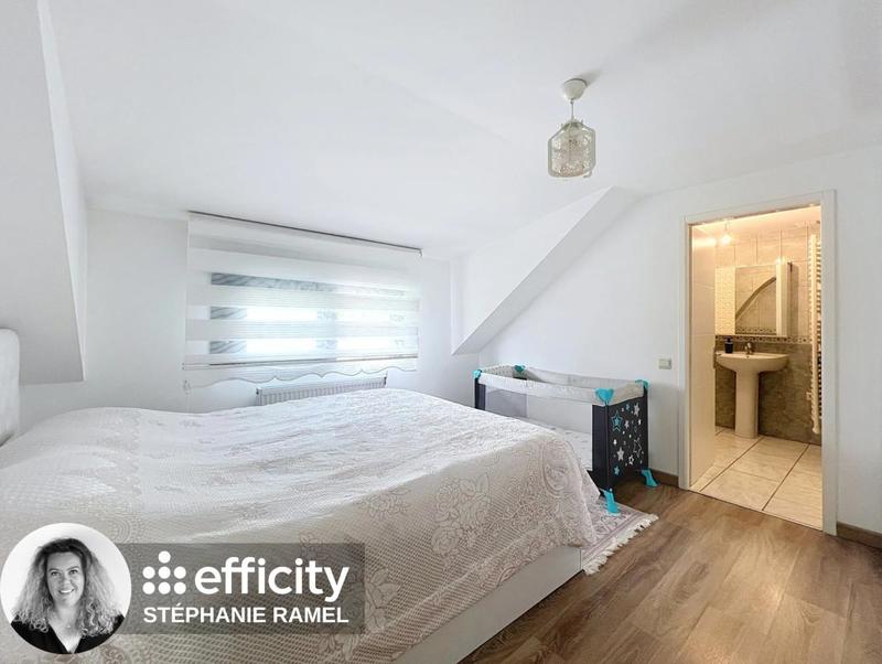 Maison - 161 m² - 7 pièces