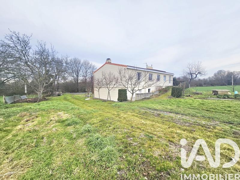 Maison - 134 m² - 8 pièces