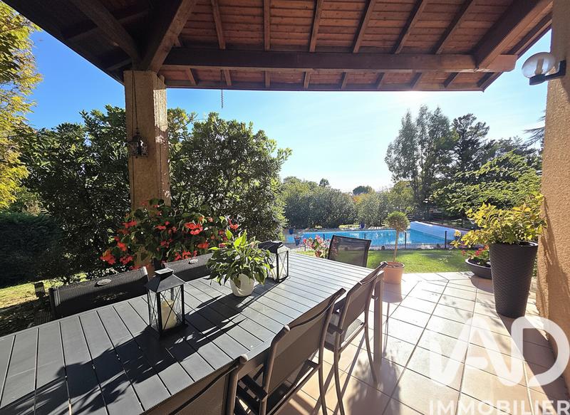 Maison - 176 m² - 6 pièces