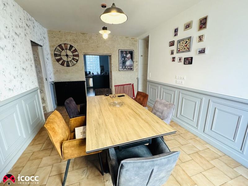 Maison - 149 m² - 8 pièces