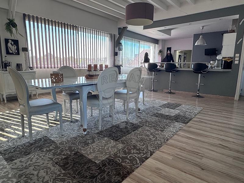 Local commercial - 1 241 m² - 6 pièces