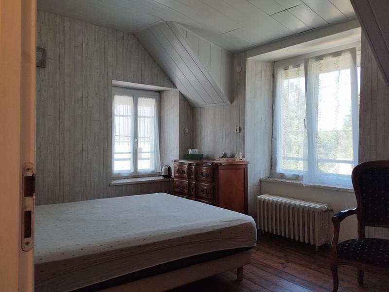 Maison - 158 m² - 8 pièces