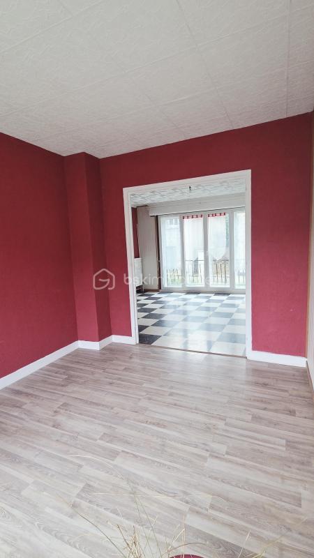 Maison traditionnelle - 91 m² - 5 pièces