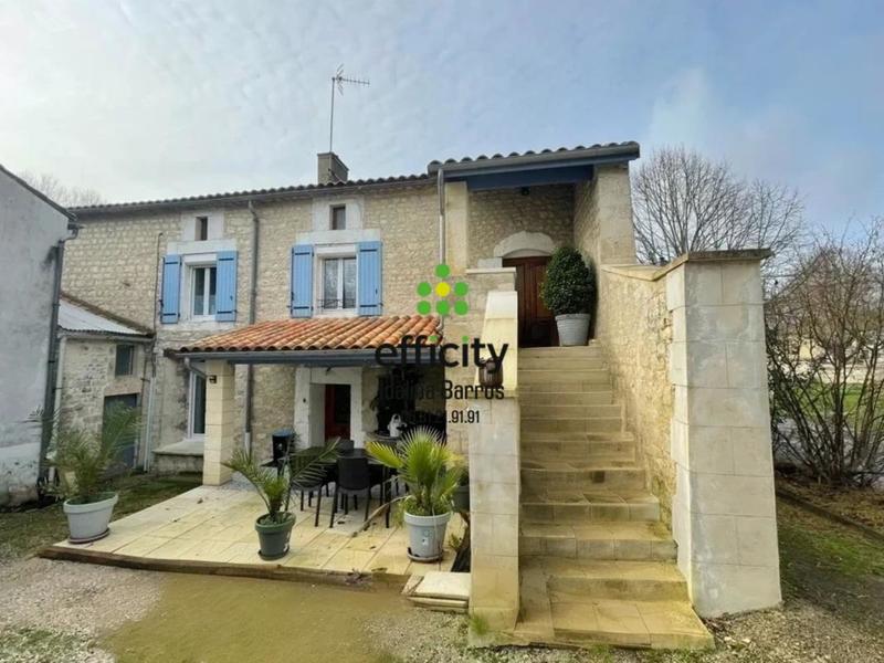 Maison - 135 m² - 7 pièces