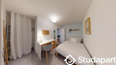 Chambre - 10 m² - 1 pièce