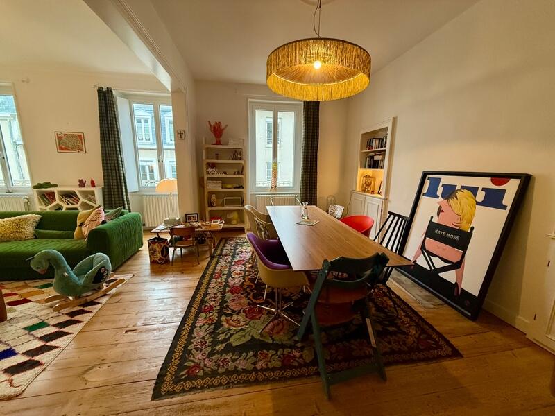 Appartement - 104 m² - 4 pièces