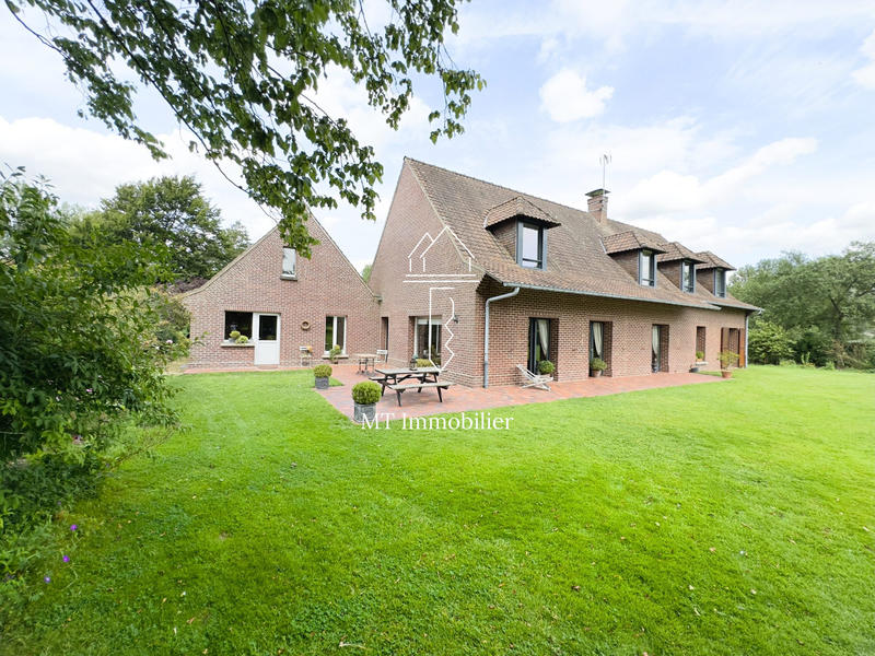 Maison - 241 m² - 7 pièces