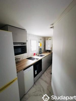 Chambre - 12 m² - 1 pièce