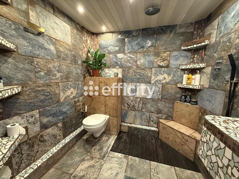 Maison - 77 m² - 3 pièces