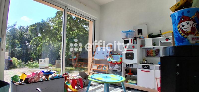 Maison - 110 m² - 6 pièces