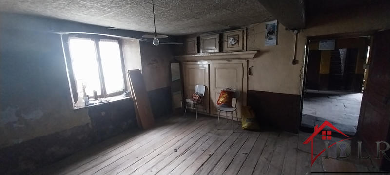 Maison - 210 m² - 5 pièces