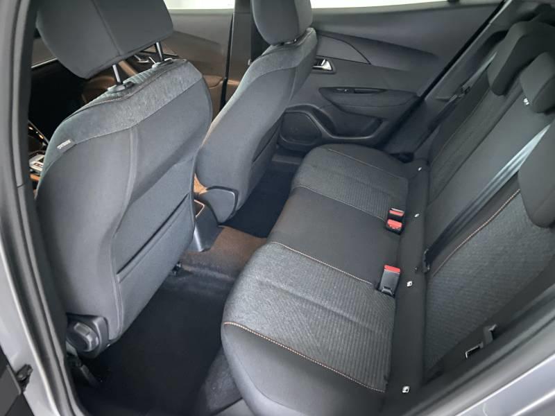 Peugeot 2008 Hybrid 136 e-Dcs6 Style