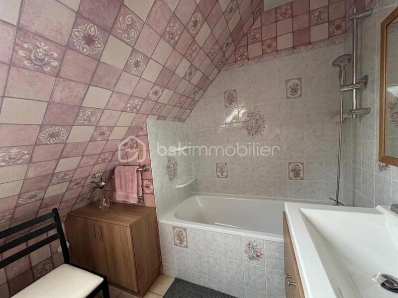 Maison - 120 m² - 6 pièces