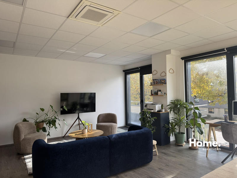 Bureau - 45 m²