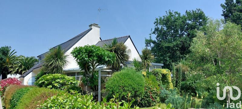 Maison - 166 m² - 10 pièces