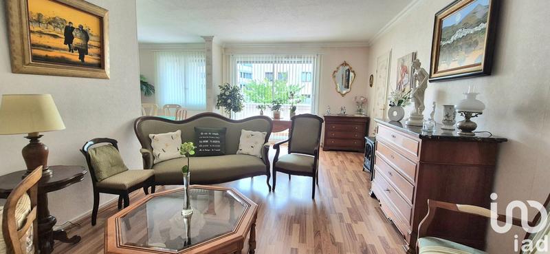 Appartement - 93 m² - 3 pièces