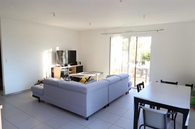 Maison - 102 m² - 1 pièce