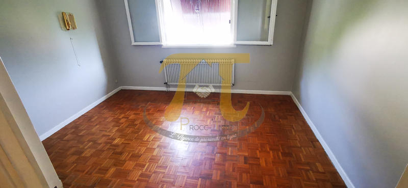 Maison - 97 m² - 4 pièces