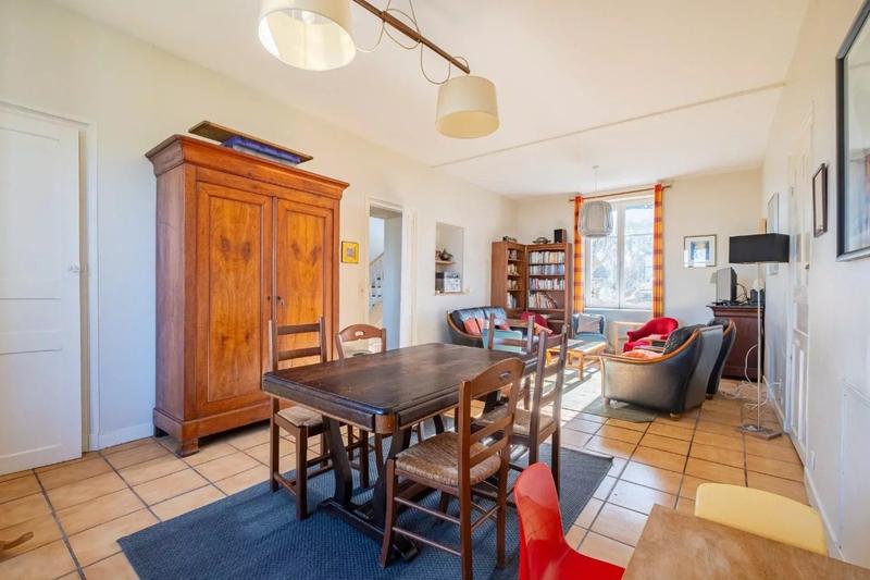 Maison - 123 m² - 6 pièces