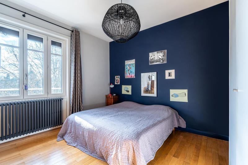 Propriété - 206 m² - 7 pièces