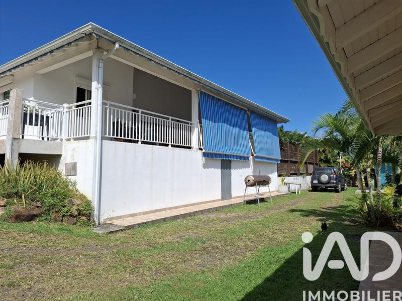 Maison - 175 m² - 9 pièces