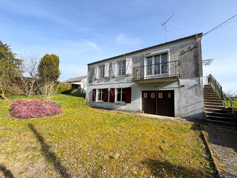 Maison - 85 m² - 5 pièces