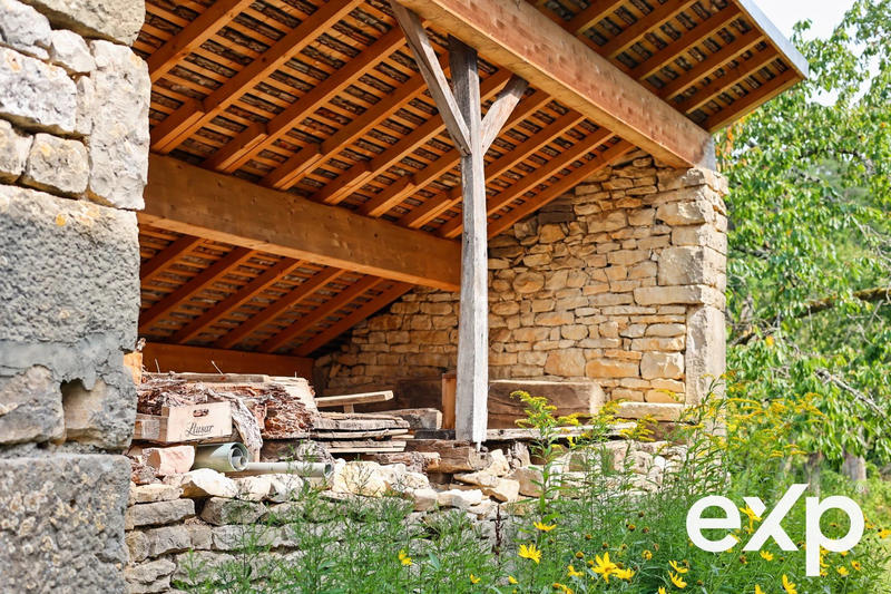 Maison - 301 m² - 7 pièces