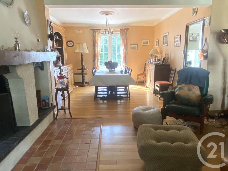 Maison - 191 m² - 7 pièces