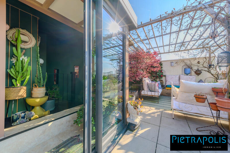 Appartement - 86 m² - 3 pièces