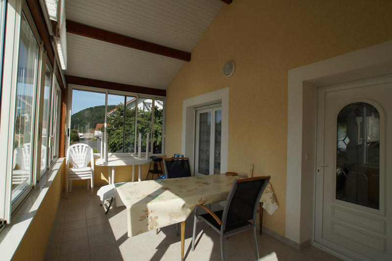 Maison - 102 m² - 4 pièces
