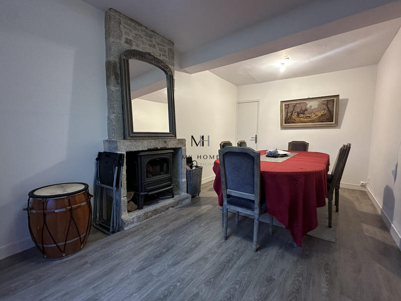 Maison - 178 m² - 7 pièces