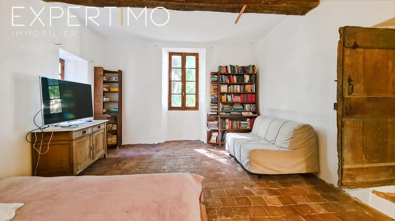 Maison - 160 m² - 9 pièces