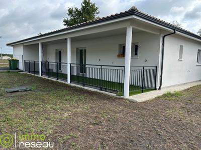 Local d'activités - 134 m² - 5 pièces