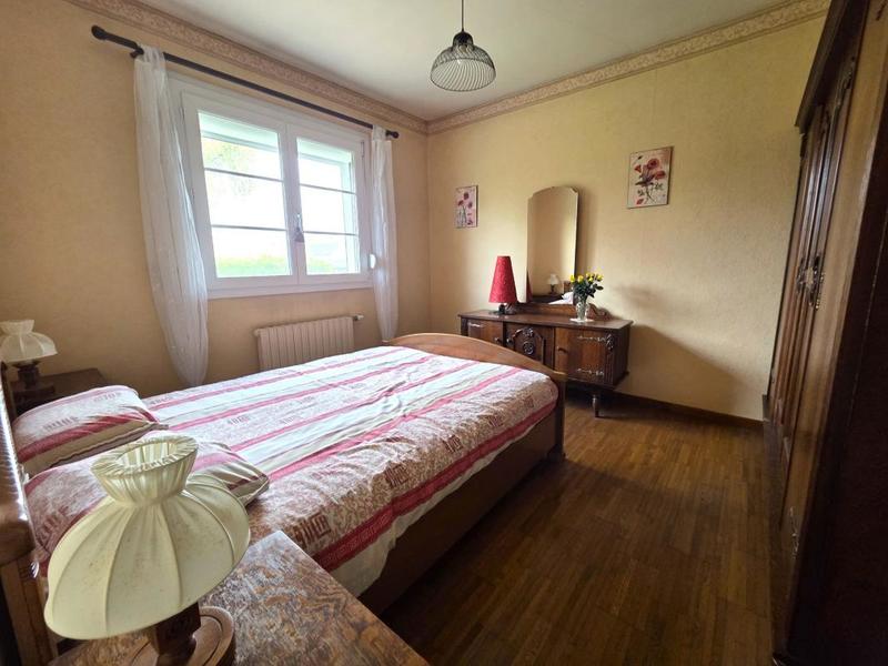 Pavillon - 141 m² - 7 pièces