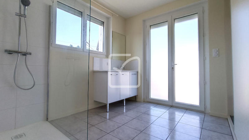 Maison - 122 m² - 5 pièces