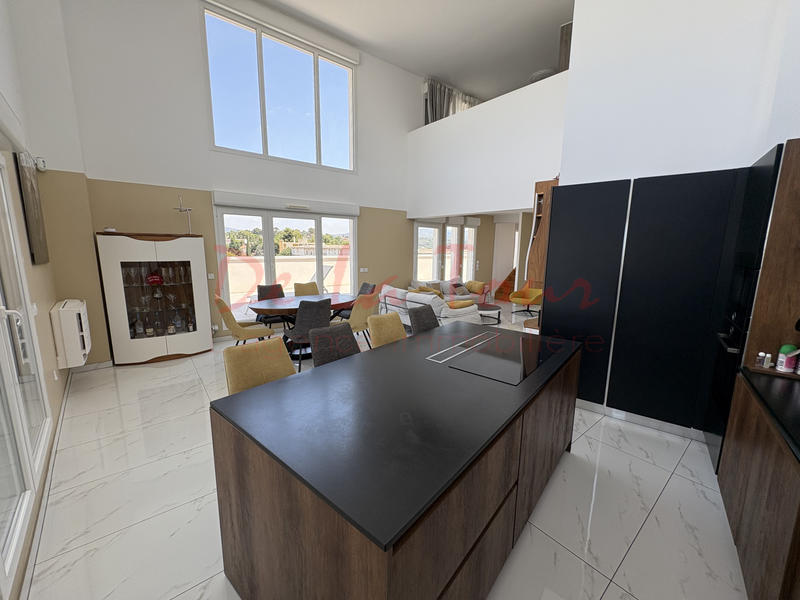 Duplex - 100 m² - 4 pièces