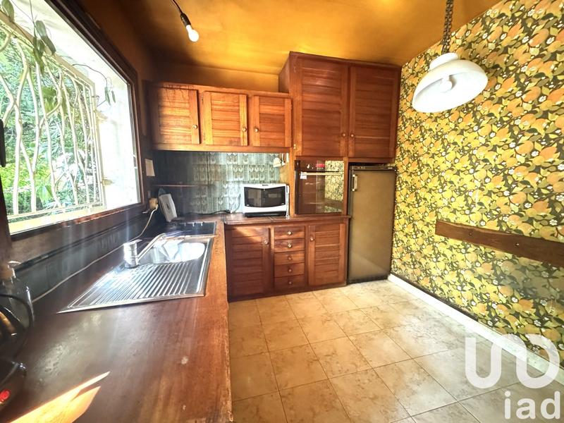 Maison - 179 m² - 7 pièces