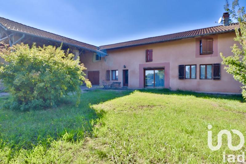 Maison - 199 m² - 8 pièces